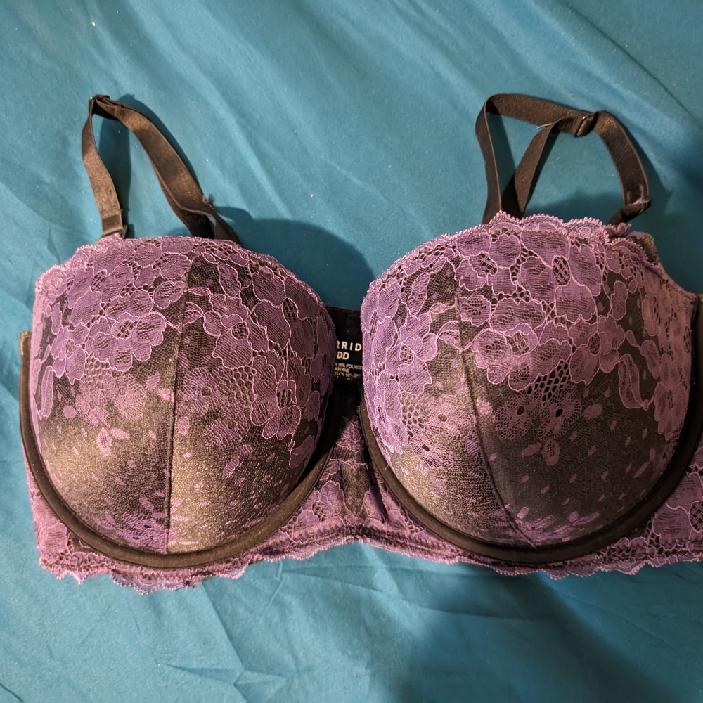 Torrid padded black and purple laced bra